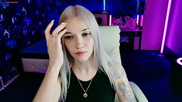 NaomiHita webkamerás műsora