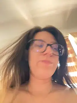 عرض كام NadiraNoor