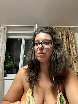 NadiraNoor Webcam show