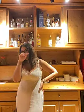 NadiraNoor's Webcam Show