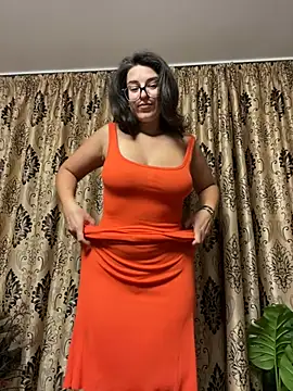 Chat XXX en directo de NadiraNoor