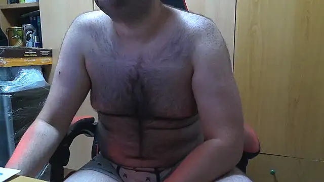 Javier_bear Webcamshow