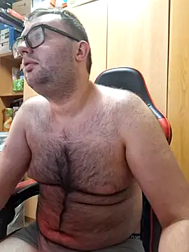 Javier_bear webcam show