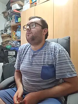 Javier_bear webcam show
