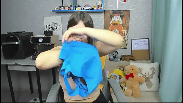 Chat +18 de LineraPitts ao vivo