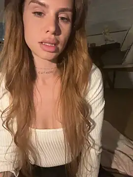 EmiliaCatalina Шоу с уебкамера