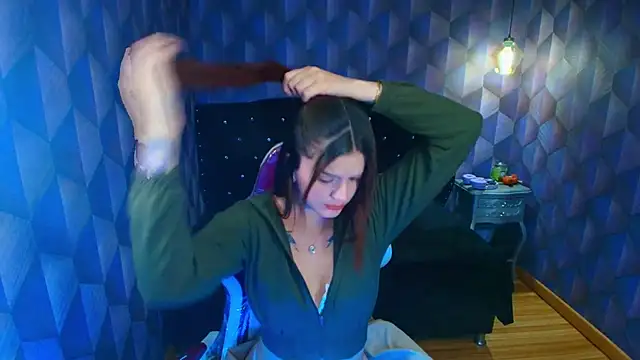Chat XXX en directo de LiaHarryis