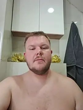 titovilan_PL webcam show