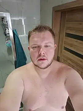 Pokazy przed kamerką – titovilan_PL