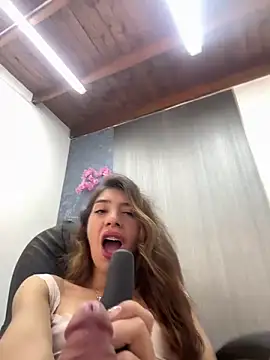 Show de webcam de NICOLSKINNY1