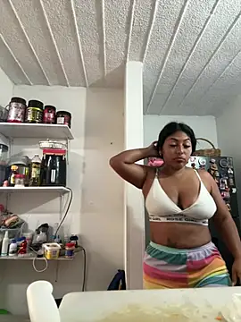 Czat XXX na żywo – emmyjhonson07