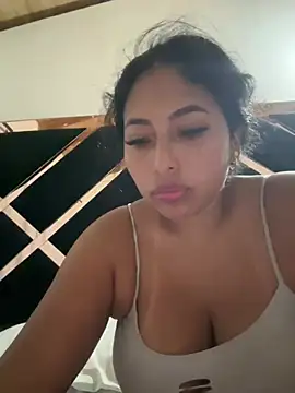 Chat XXX ao vivo de emmyjhonson07