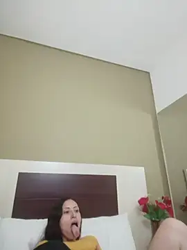 AliceRossi's Webcam Show