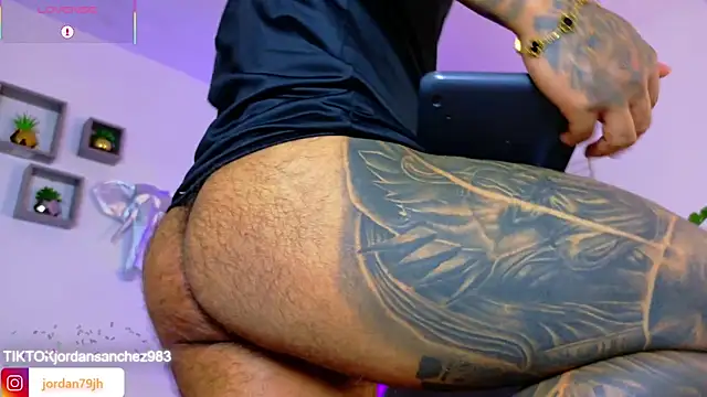 JordanSmiith_ Show in webcam