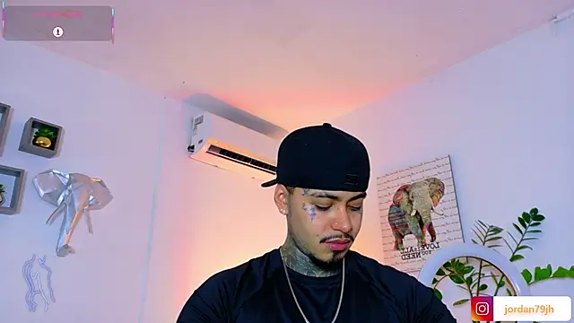 Вебкам-шоу JordanSmiith_