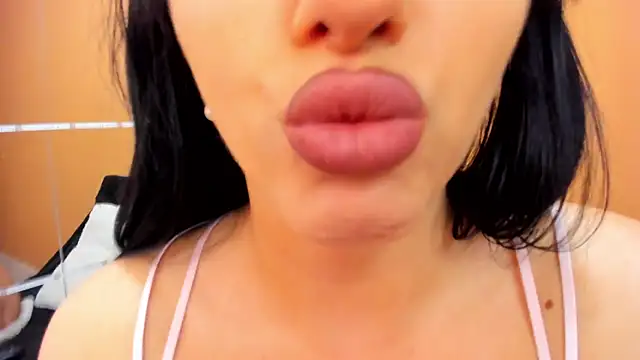 b3cky_n Live XXX chat