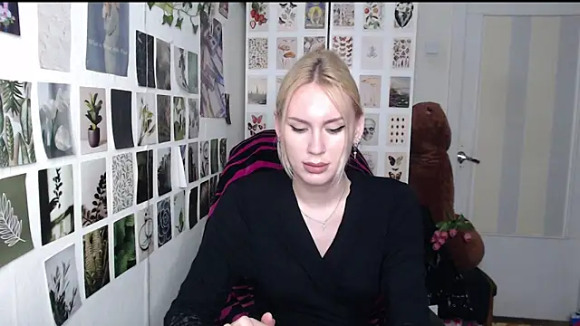 CapriScorpion's Webcam Show