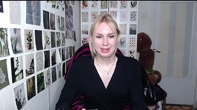 CapriScorpion Pertunjukan Webcam