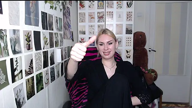 CapriScorpion's Webcam Show
