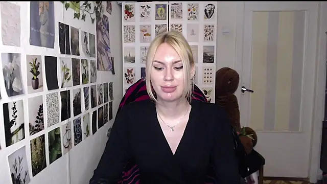 CapriScorpion's Webcam Show