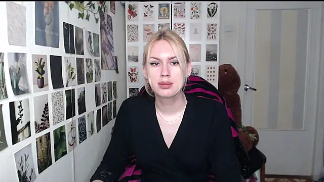 Вебкам-шоу CapriScorpion