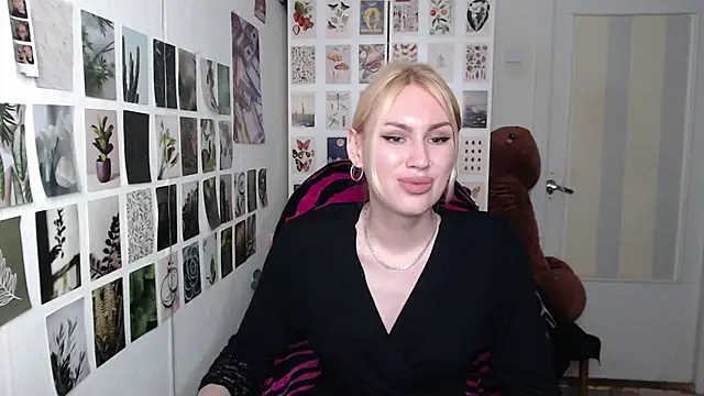 CapriScorpion's Webcam Show