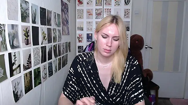 הופעת וובקאם של CapriScorpion