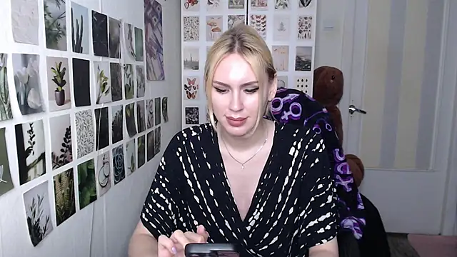 CapriScorpion Webcamshow