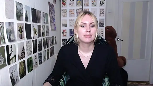 Pokazy przed kamerką – CapriScorpion