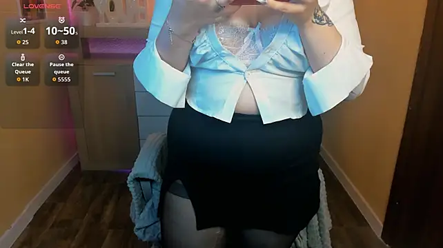 Tina_Walker Adlı Modelin Canlı XXX Sohbeti