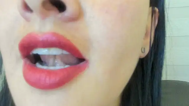 Chat XXX en directo de queen_fetish