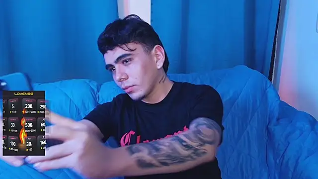 عرض كام adonisZafiro