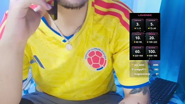 adonisZafiro – webcam-show