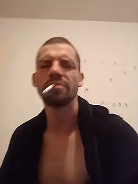 RuleMasterX: διαδικτυακό σόου στην κάμερα