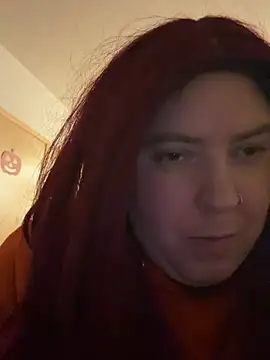 Pokój czatu na żywo – Sexy_Little_SlutAriel