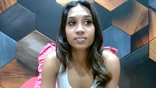 Chat +18 de IndianAurora26 ao vivo