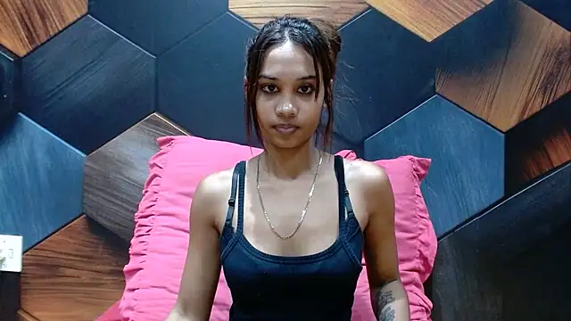 Chatroom XXX en direct de IndianAurora26