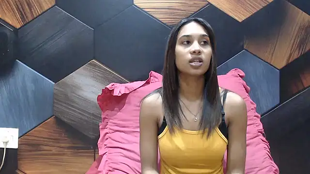 Chatroom XXX en direct de IndianAurora26