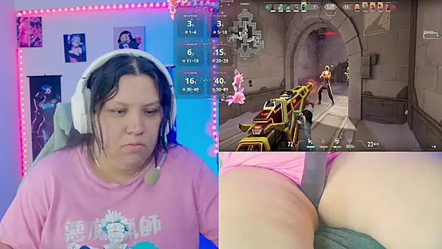 crystal7u7 élő XXX-chatje