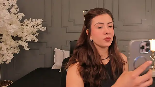 Czat XXX na żywo – EmaSaenz