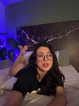 EmaSaenz 라이브 XXX 채팅
