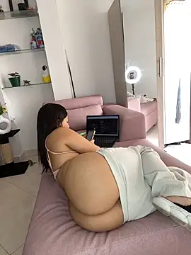 XXX chat uživo modela manuela_star