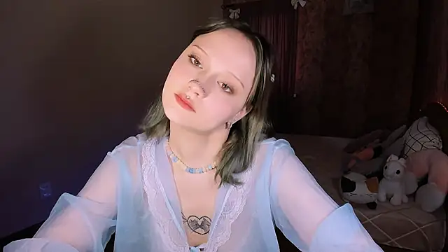 MariaMango élő XXX-chatje