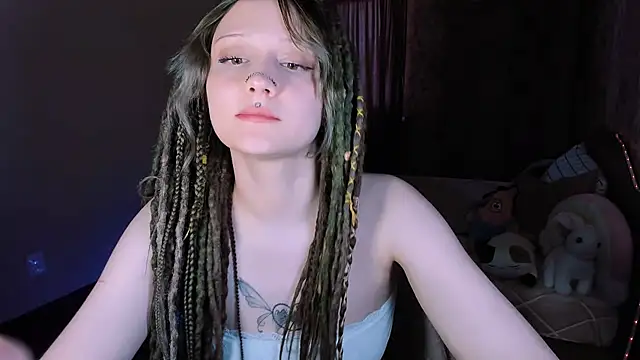 MariaMango XXX чат на живо