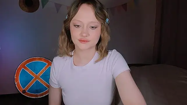 MariaMango Adlı Modelin Canlı XXX Sohbeti