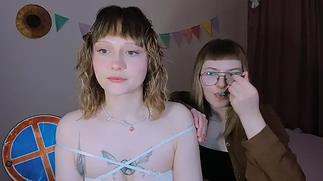 MariaMango's Live XXX Chat