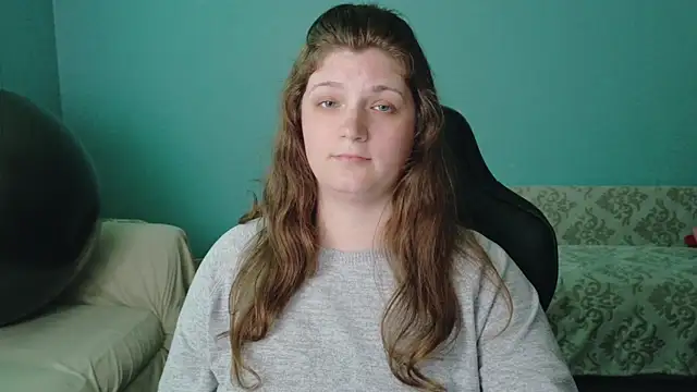 XXX chat uživo modela TreeJeanne
