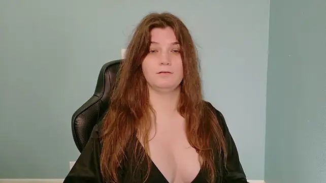 TreeJeanne Show in webcam