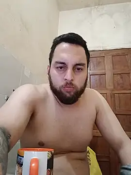 Webkamerová show matvaz21cm
