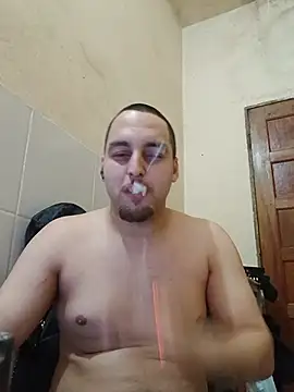 matvaz21cm Webcam Show